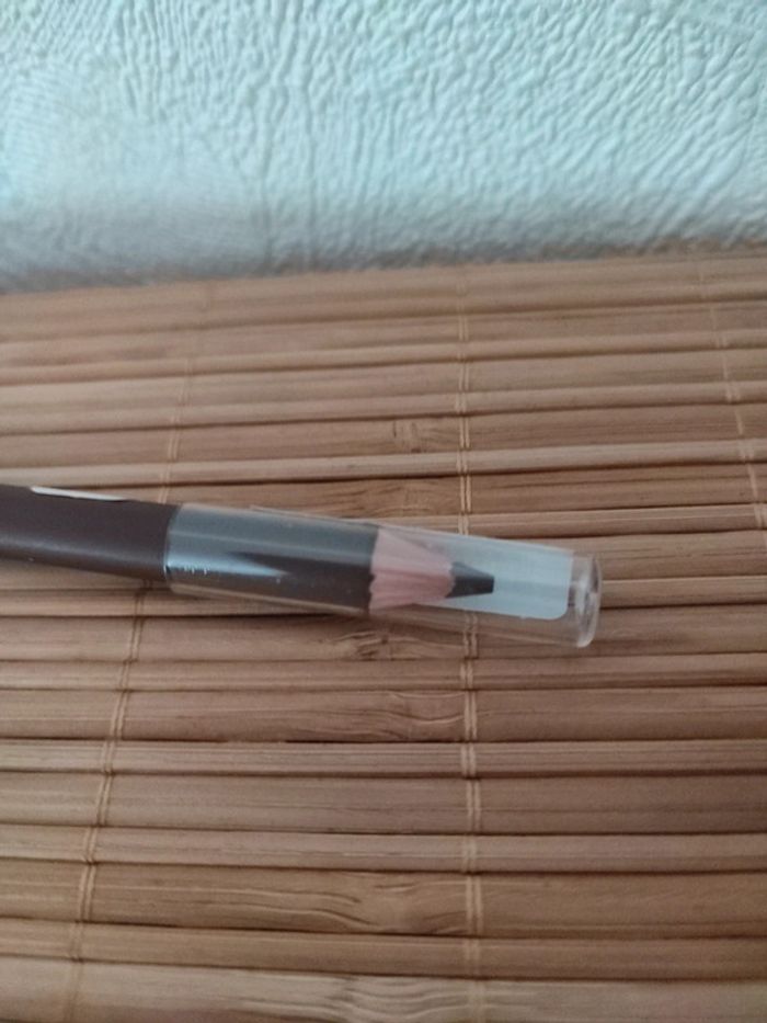 Crayon sourcils brun foncé - photo numéro 4