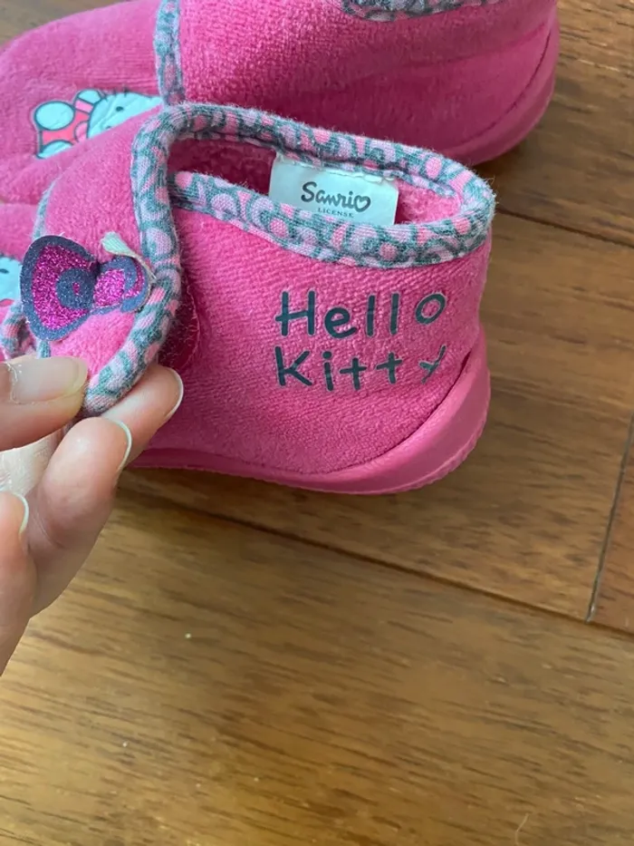 Chaussons fille hello kitty 27 - photo numéro 4