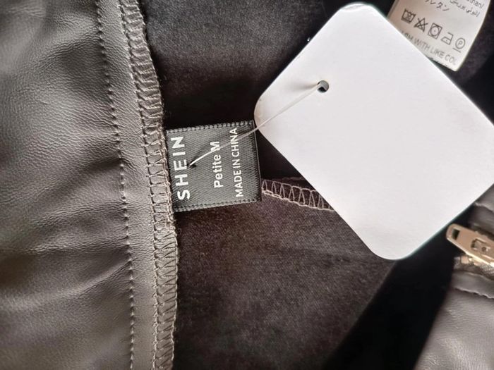 Pantalon skaï. Très bonne qualité. Marque shein - photo numéro 5