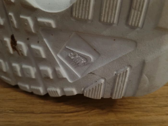 Baskets nike - photo numéro 4