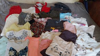 Lot 22 vêtements fille 8 ans