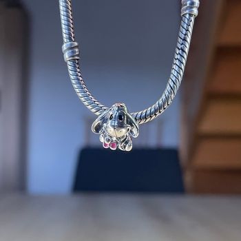 Charm Pandora Bourriquet Disney – Argent 925, très bon état, rare et adorable !