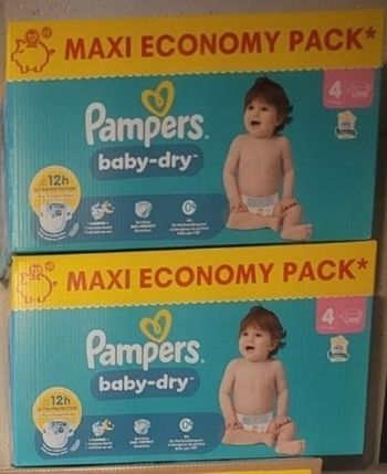 2 cartons de 108 couches