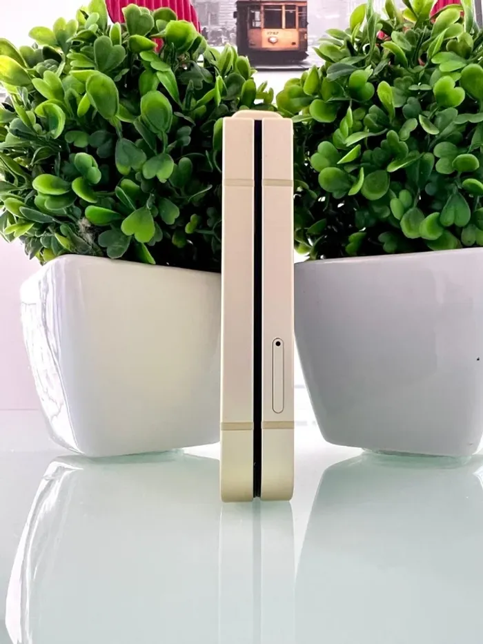SAMSUNG · GALAXY Z FLIP 6 · 512 Go · Or - photo numéro 5