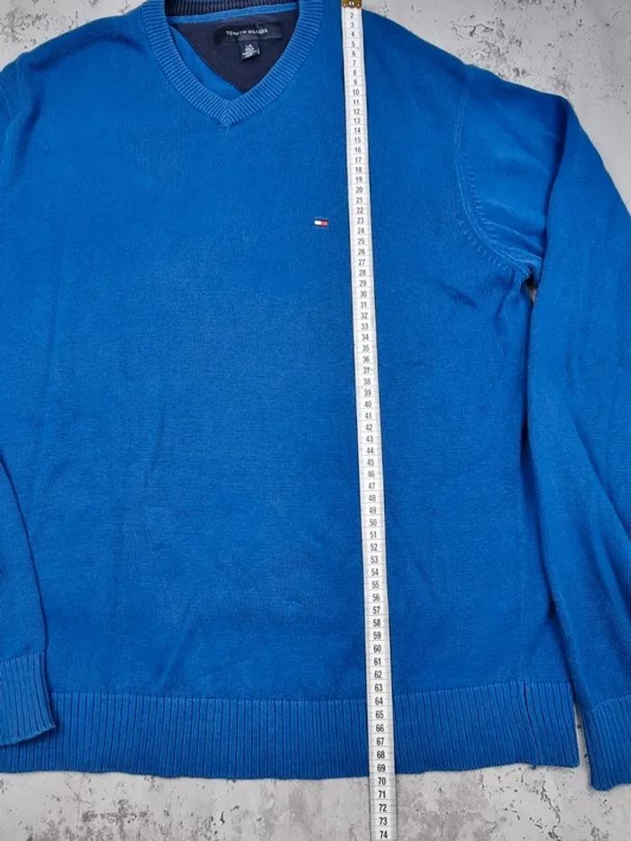 Pull col V Tommy Hilfiger Bleu – Taille L Homme (mesures en photos) - photo numéro 5