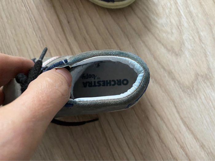 Chaussures orchestra daim 20 bon état - photo numéro 3