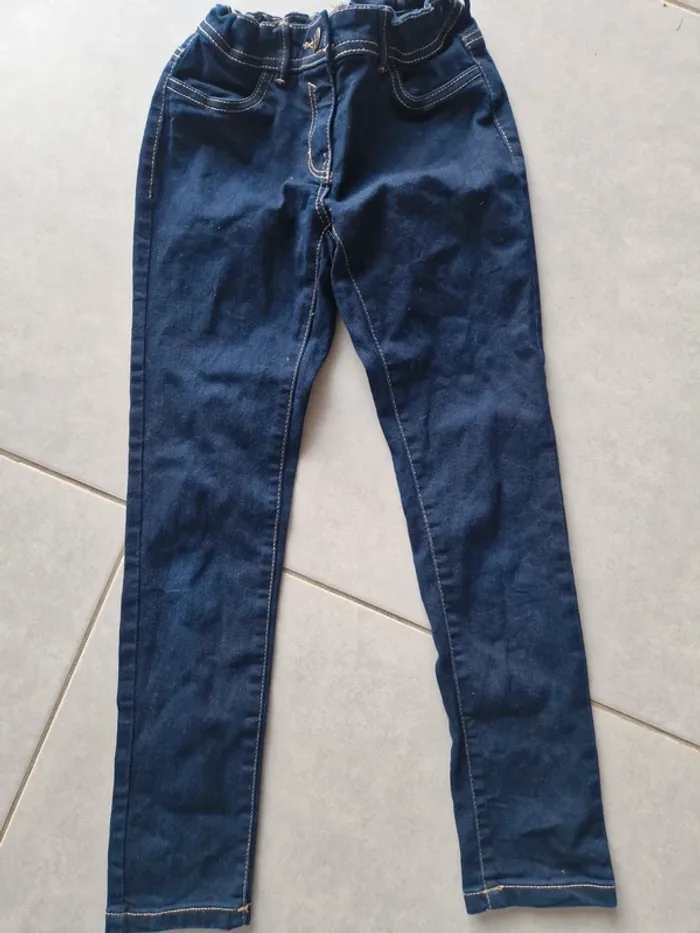 Jeans taille 10 ans