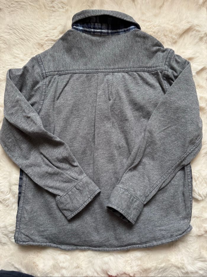 👕 chemise bi-matiere - okaidi - garçon 6 ans - 114cm- bon état - photo numéro 7