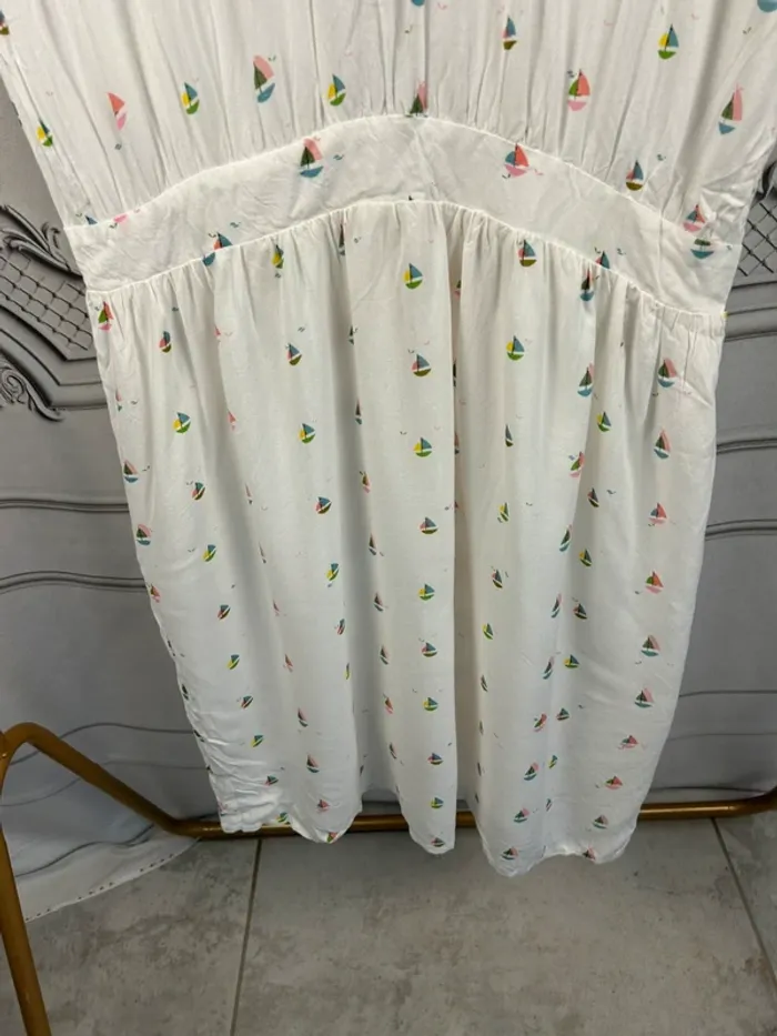 Robe La P’tite étoile T3 / L neuve - photo numéro 3