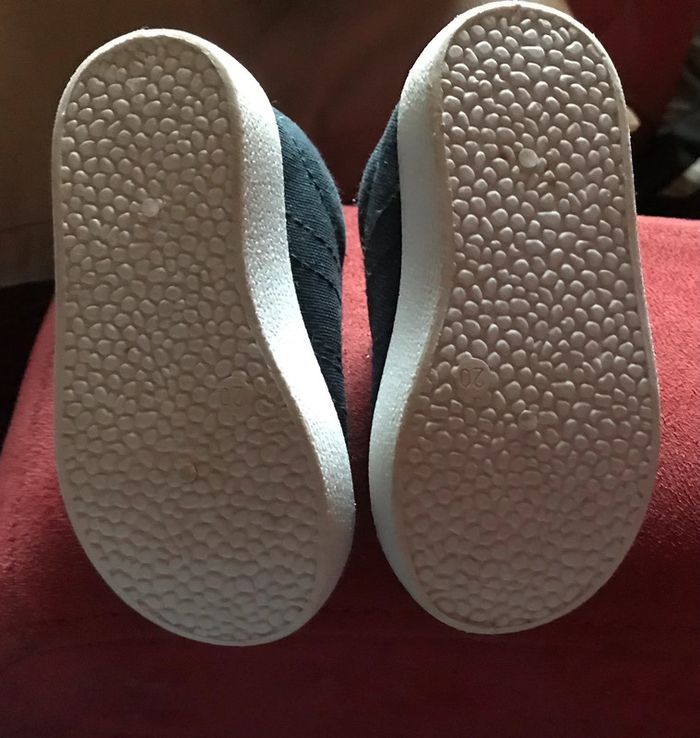 Chaussure 20 - photo numéro 3