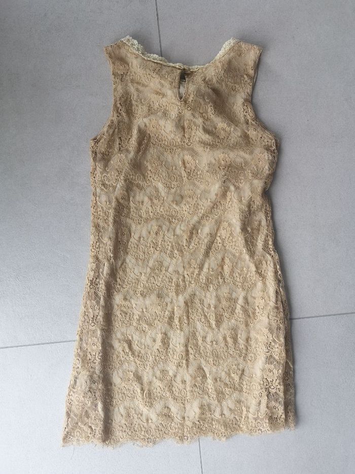 Robe S