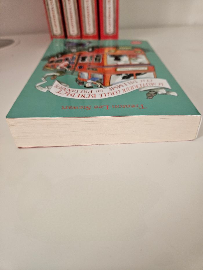 Le mystérieux cercle Benedict tome 3 - photo numéro 6