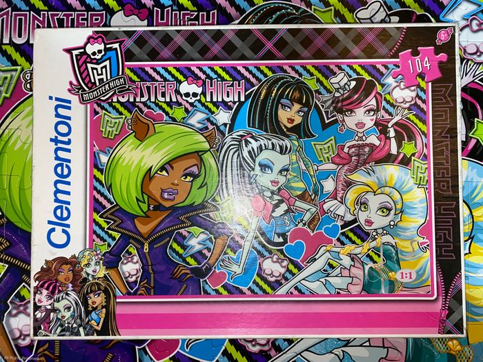 Puzzle monster high