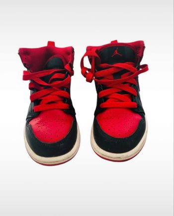 Basket Jordan taille 28