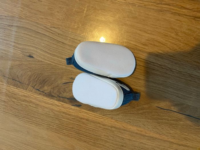 Chaussure bébé - photo numéro 3