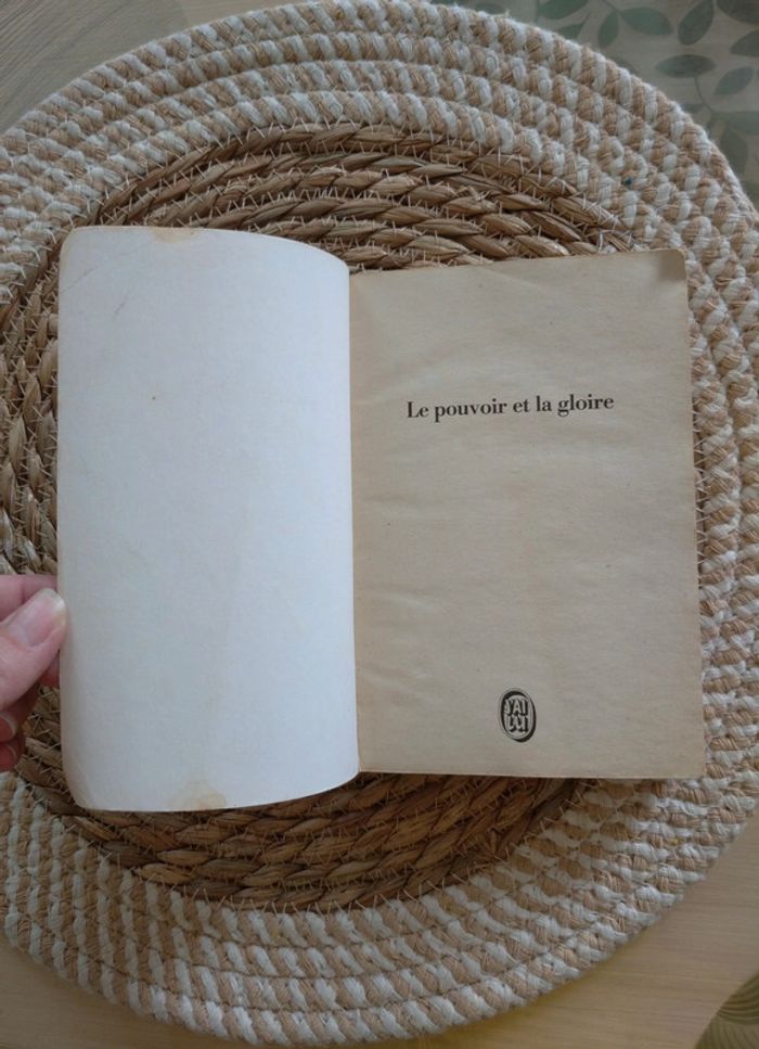 Le pouvoir et la gloire Jeffrey Archer - photo numéro 4