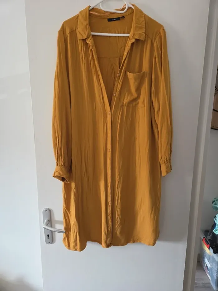 Robe chemise femme manche longue grande taille moutarde TBE taille 52 kiabi