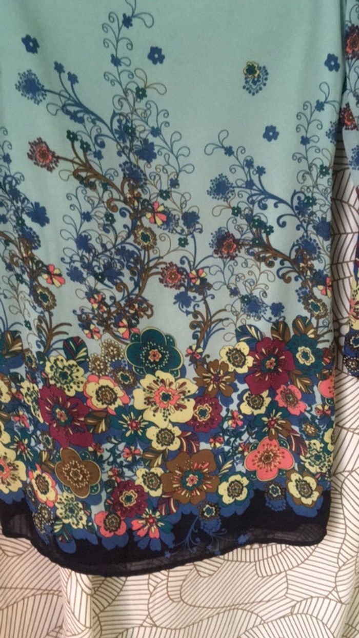 Magnifique robe fleurie yumi neuve - photo numéro 3
