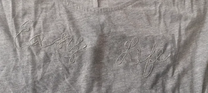 TShirt " cache cache" taille 3 - photo numéro 4