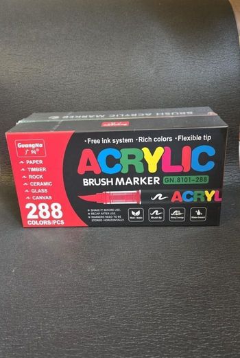 Boîte feutres acryliques 288