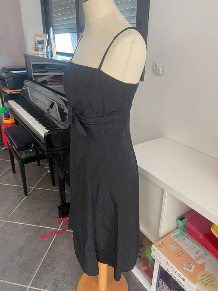 Robe noire chic et élégante 1,2,3 - photo numéro 2