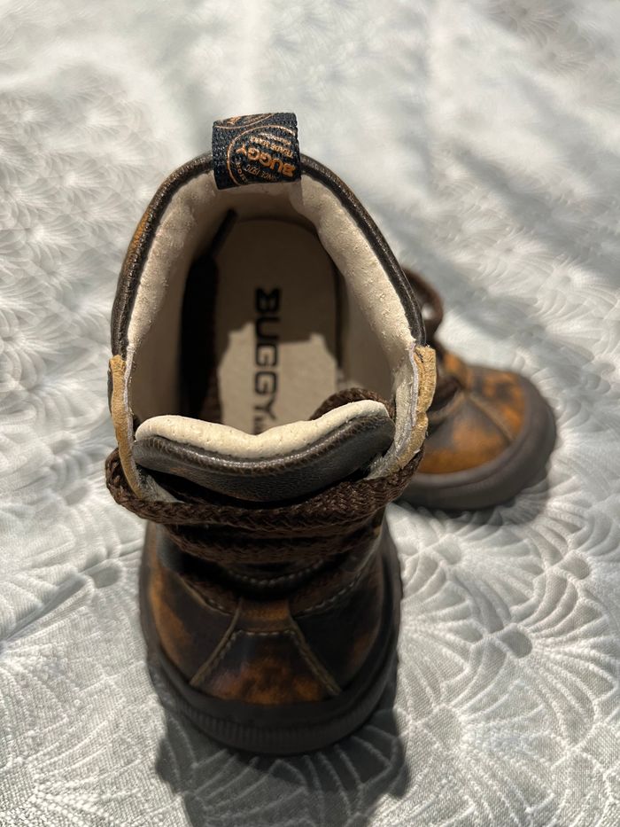 Bottines à lacets P.19 - photo numéro 2