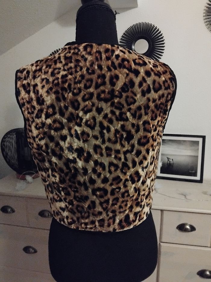 Gilet léopard  Jane Wood - photo numéro 2