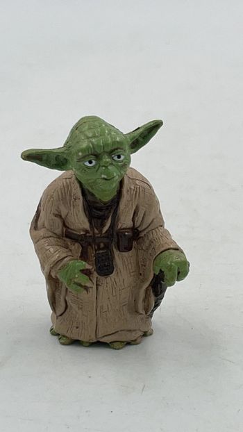 Figurine Star Wars maître Yoda 6 cm Lucas Film 2004