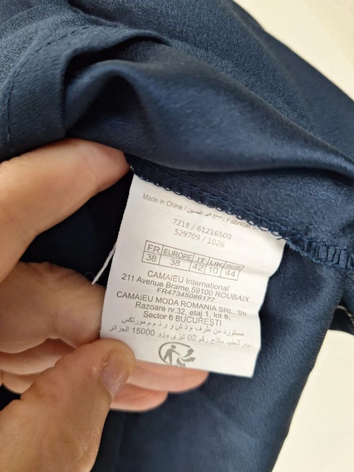 Blouse bleu marine Camaïeu taille 38 - photo numéro 3