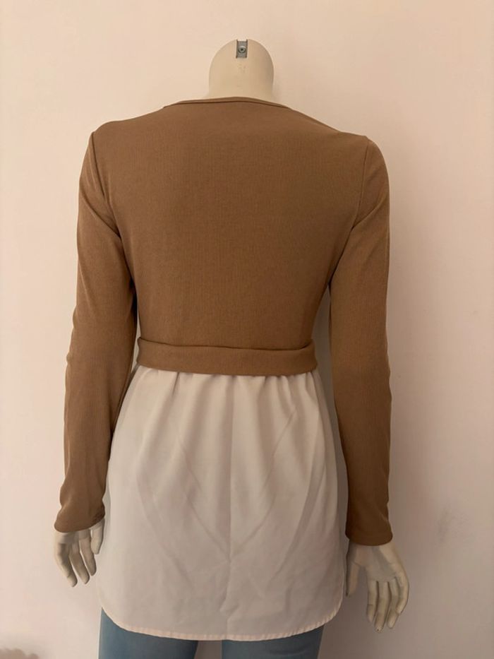 🌺T-shirt/ Blouse marron et blanc manche longue style 2 en 1 Taille L/40🌺 - photo numéro 5