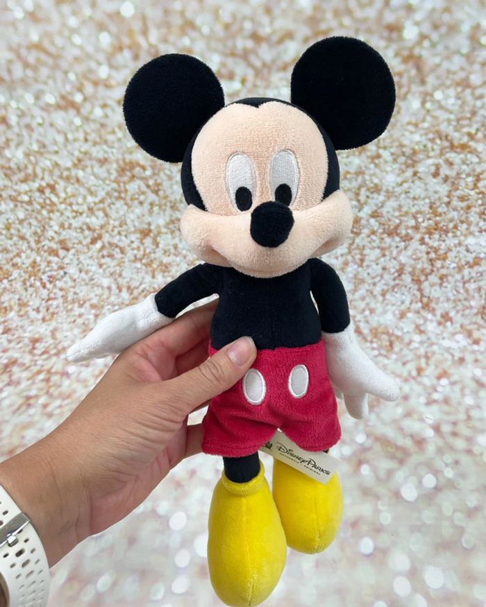 Peluche Mickey officiel Disney Parks neuf Disneyland Paris - photo numéro 3