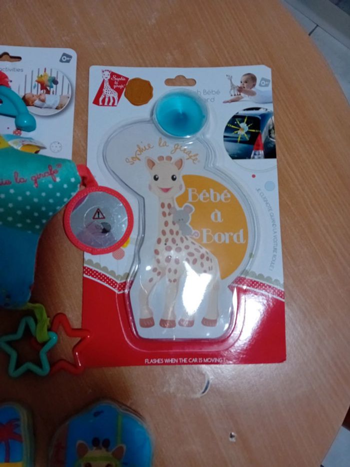 Lot Sophie la girafe 🦒 - photo numéro 3