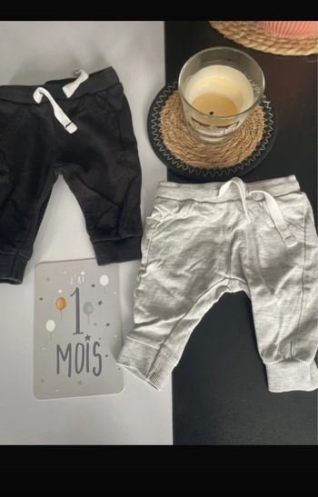 Lot de jogging 1mois