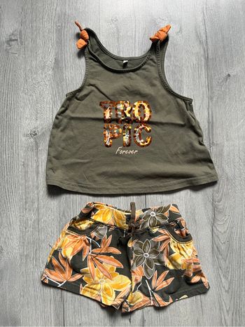 Ensemble fleuri fille  short + débardeur 5 ans