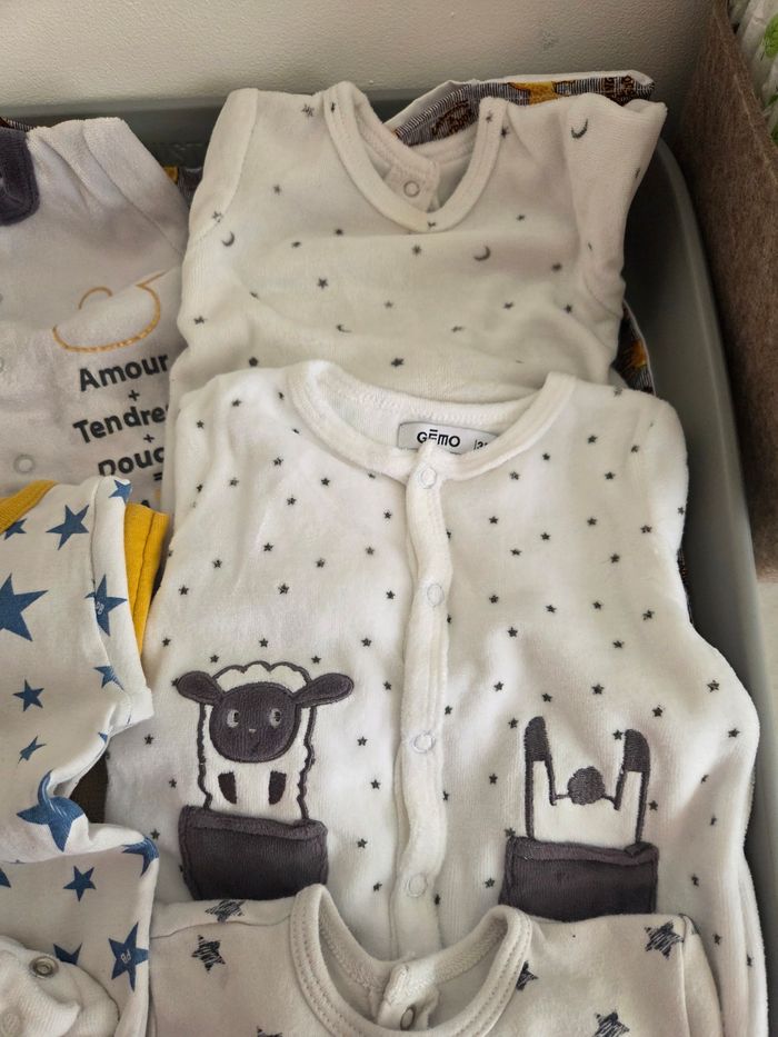 Pyjamas - photo numéro 3