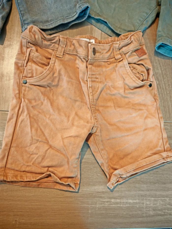 Lot shorts 4 ans - photo numéro 2