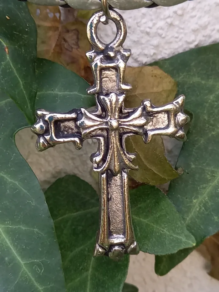 Collier religieux raz du cou vintage - photo numéro 4