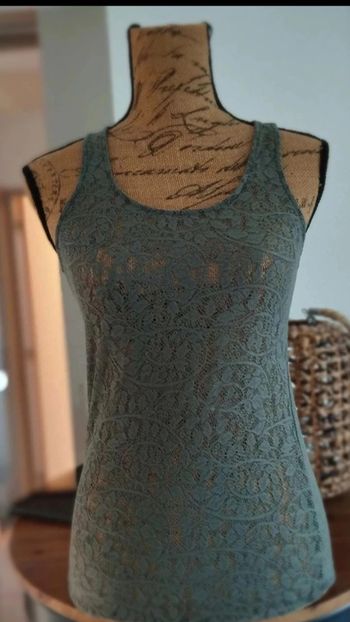Débardeur kaki effet dentelle Etam taille s