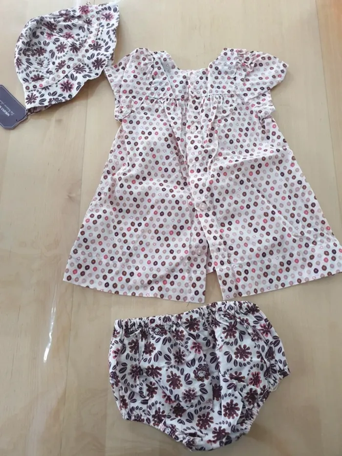 Ensemble Sergent Major robe 12 mois Neuf - photo numéro 3