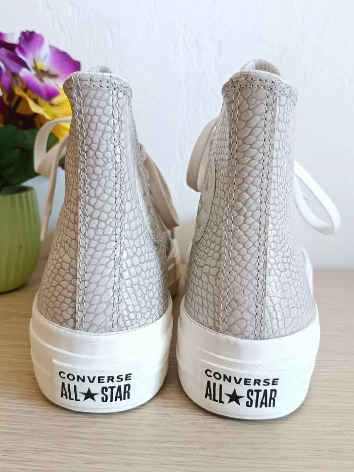 Converse plateforme croco en cuir - photo numéro 4