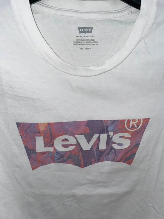 T-shirt Lévis - photo numéro 2