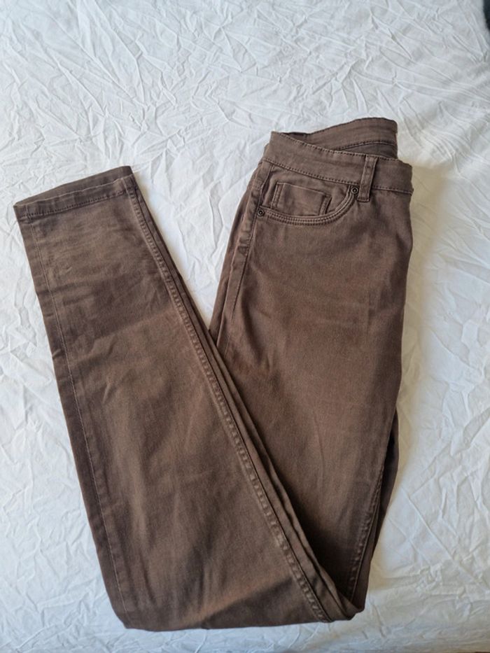 Jean Marron Camaïeu T.36 - photo numéro 6