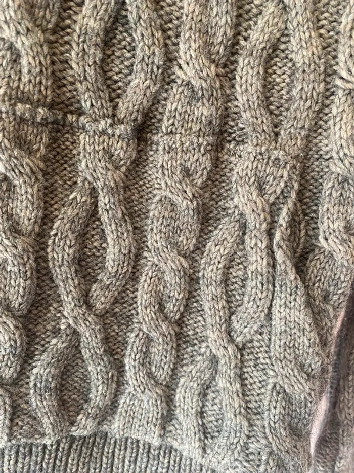 Pull neuf - photo numéro 2