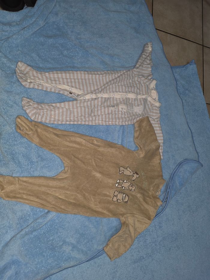 Lot vêtements garçon  6 mois - photo numéro 5