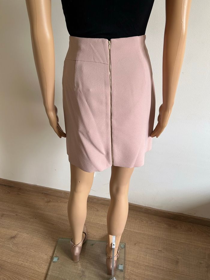 Jupe rose claire neuve Morgan taille 42 (valeur 65€) avec défaut - photo numéro 5