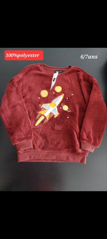 Pull bordeaux garçon 6/7ans