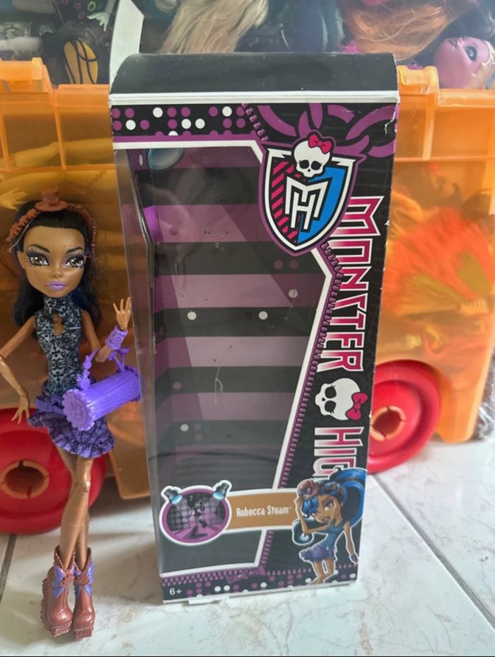 Monster high robecca dance class - photo numéro 4