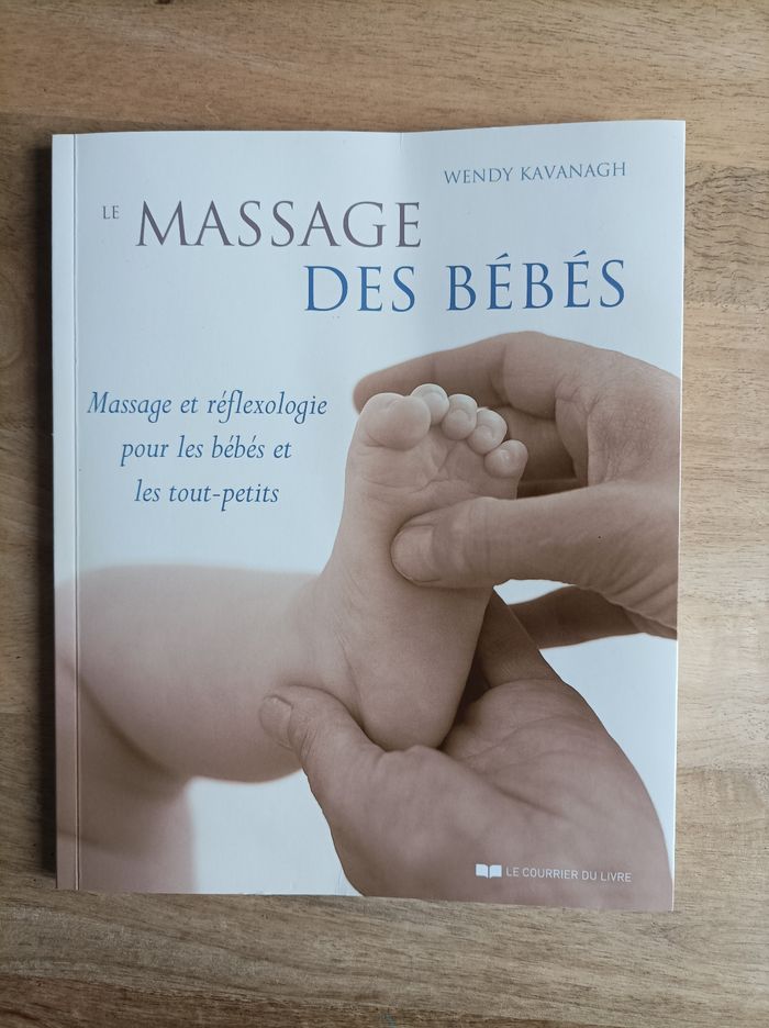 Livre massage des bébés