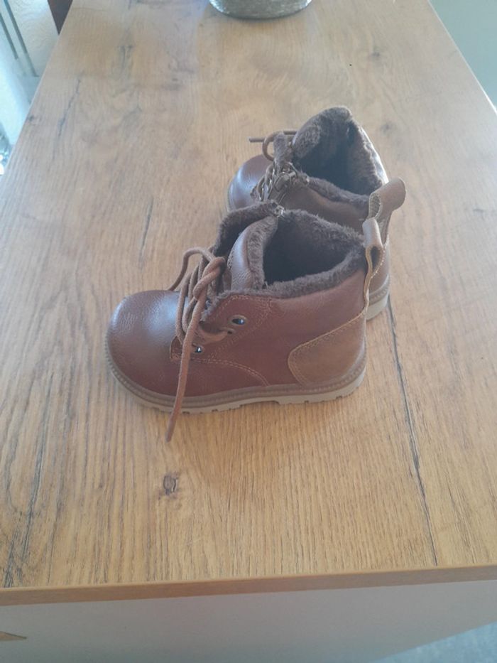 Lot de deux paires de bottillon premier pas. - photo numéro 8