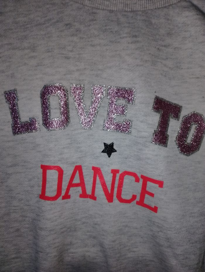 Pull love to dance Kiabi 12 ans - photo numéro 3